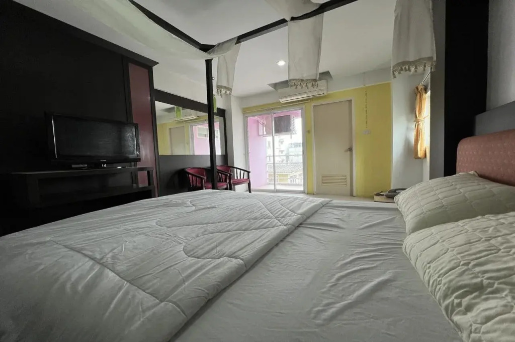 Phongsathon Mansion