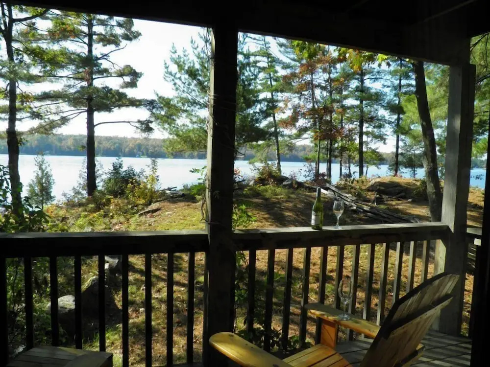 Westwind Inn on the Lake