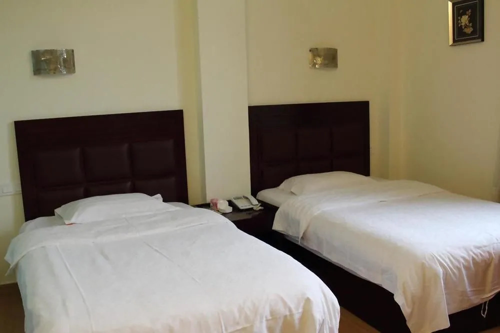 Jiabaihe Commercial Hotel
