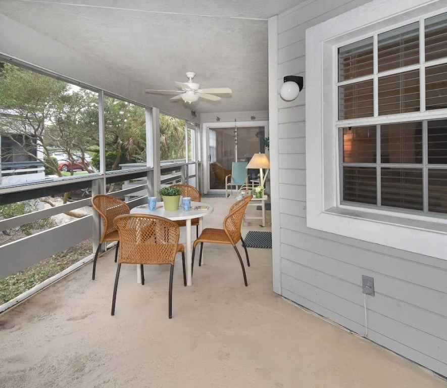 SV173 Sea Woods by RedAwning