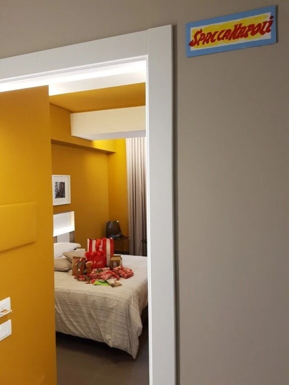 Гостевой дом Via Toledo 156 Napoli Cozy Rooms