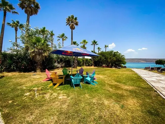 Ion Club Windsurf Beach