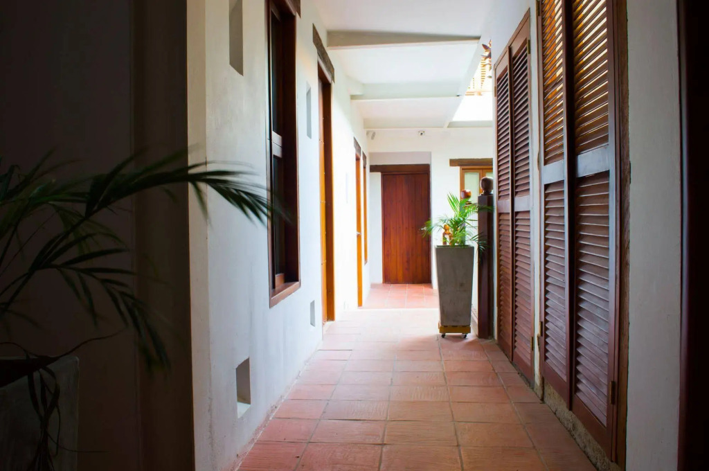 Casa Ebano 967