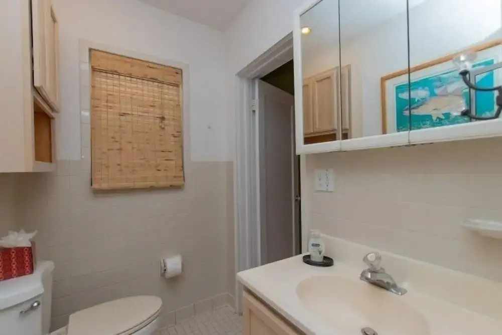 2 Houses Located On A Private Peninsula. 4 Bedroom Home by RedAwning
