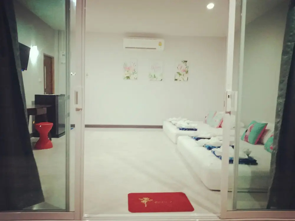 Baan Bhuriwat Kiriwong (SHA Plus+)