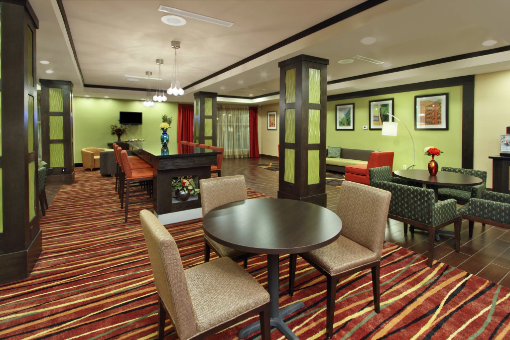 Holiday Inn Express & Suites Houston East - Baytown by IHG