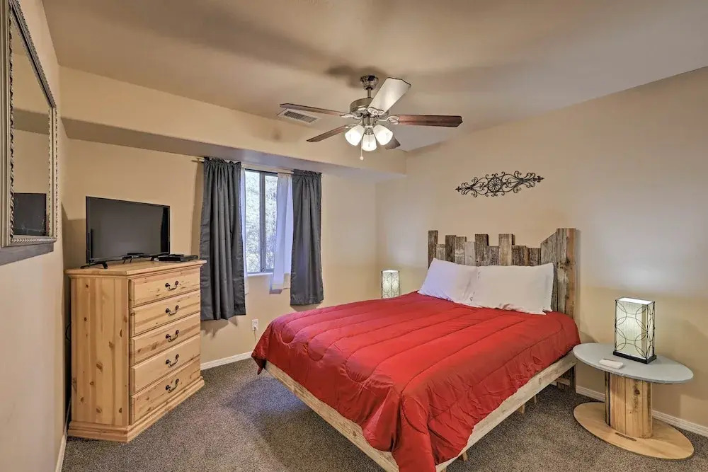 Family-friendly Forested Home w/ Snow Play Area!