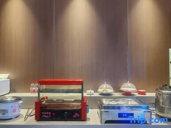 Urba S Hotel (Xiamen Railway Station South Square Branch)