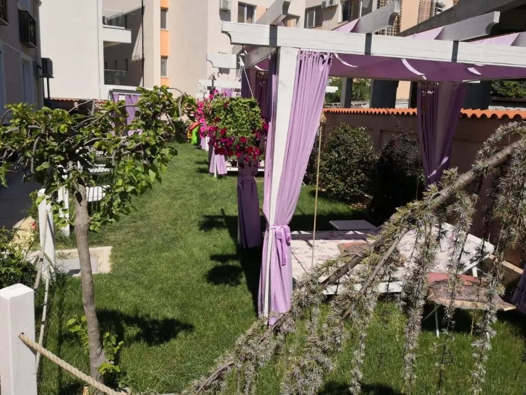 Camere de inchiriat KATALEYA
