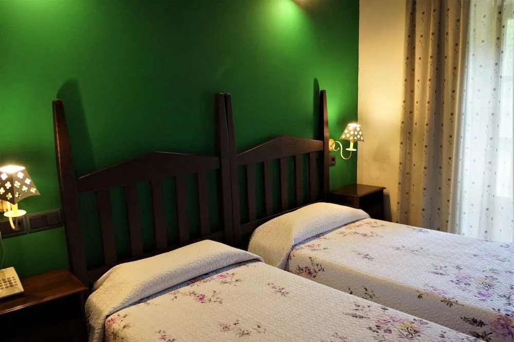 Hotel Rural Palacio Fernández Heres
