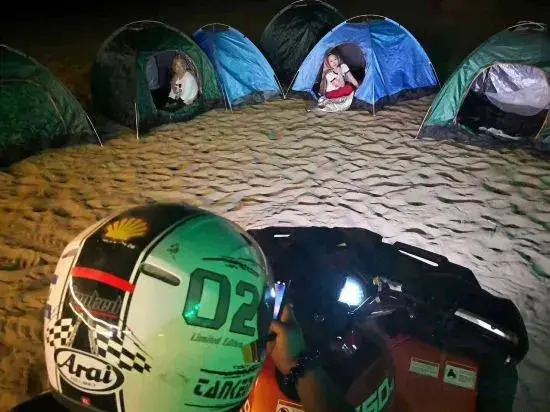 Flower House Girl Desert Camping Base
