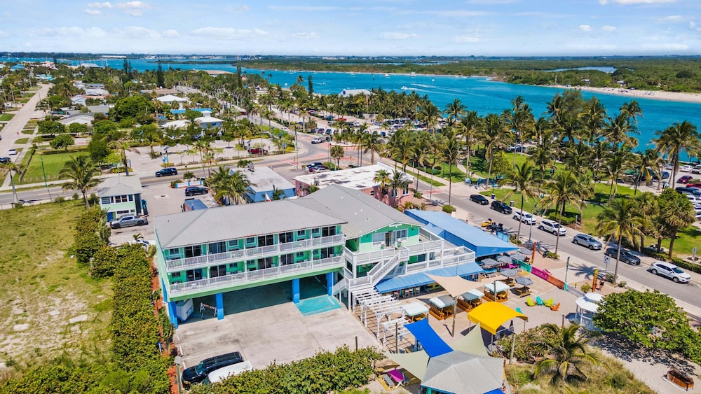 Oceanfront Inn Suite