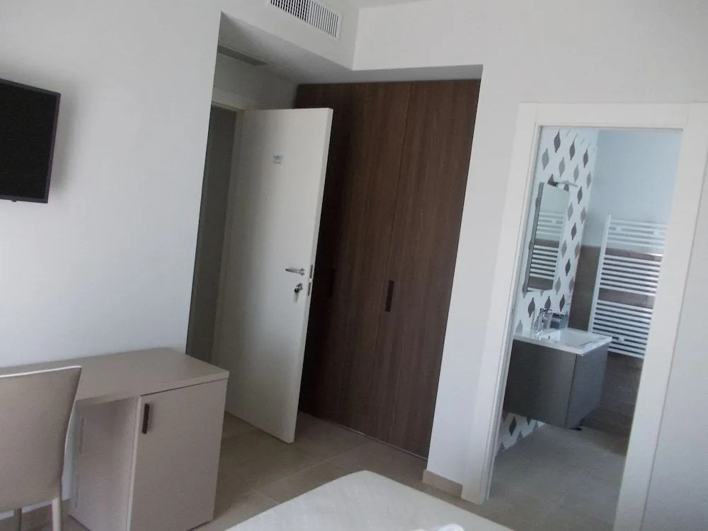 VILLA LAURO LUXURY B&B