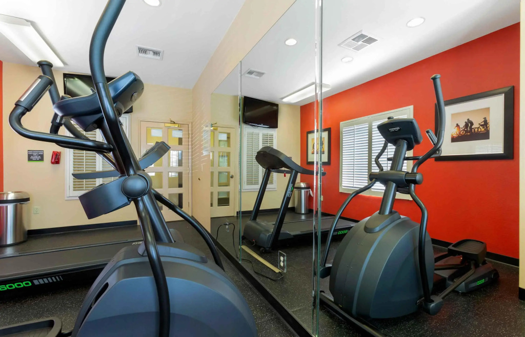 Extended Stay America Select Suites - Phoenix - Airport - E Oak St
