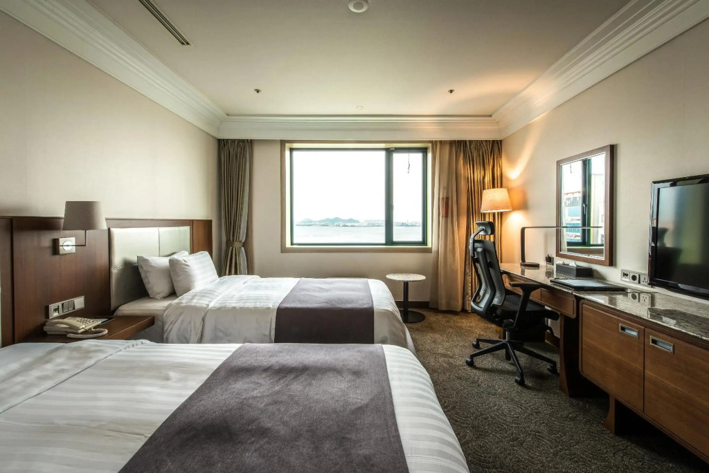 Shangria Beach Tourist Hotel