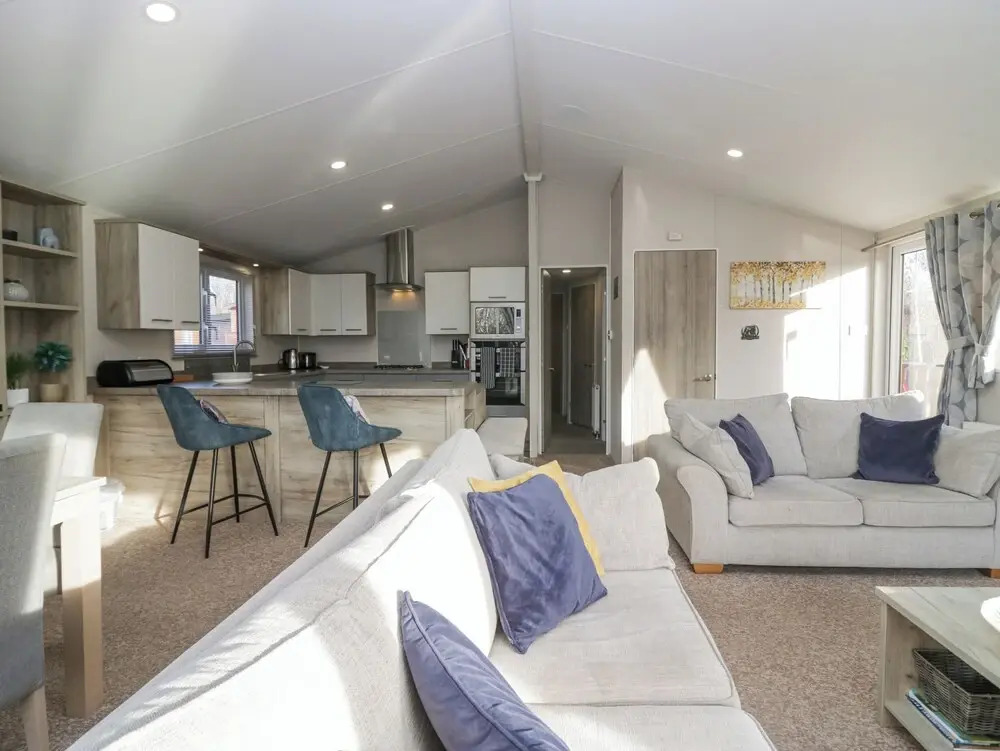 The Three Bears Lodge, Coniston Drive 11