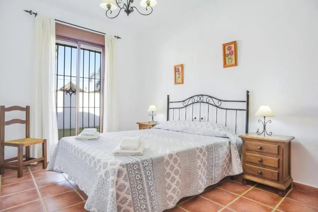Casa Villanueva 2 - Sólo Familias