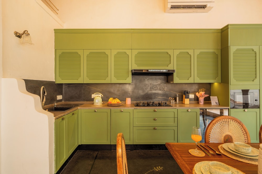 Elivaas Amayah Tattva 3 BHK Escape