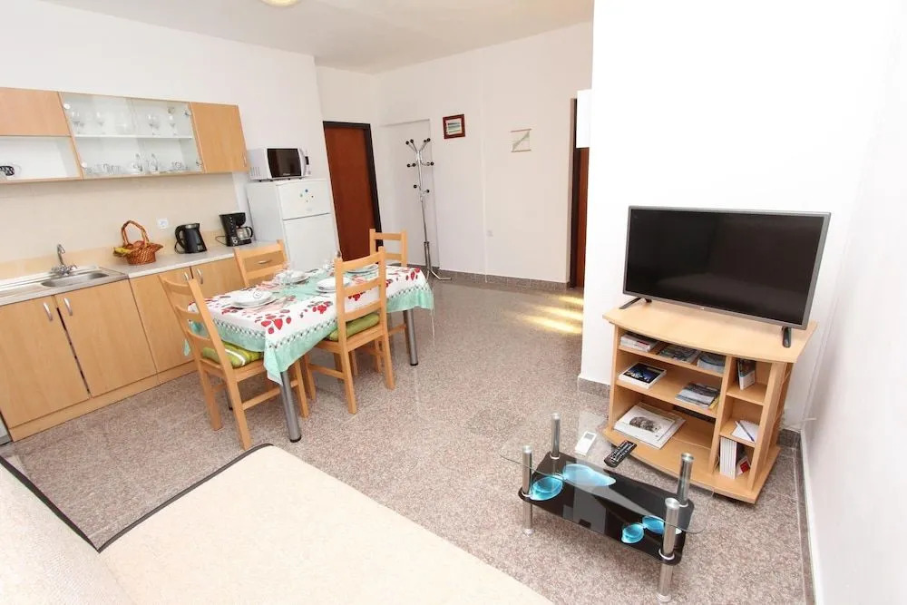 Apartment Tigra