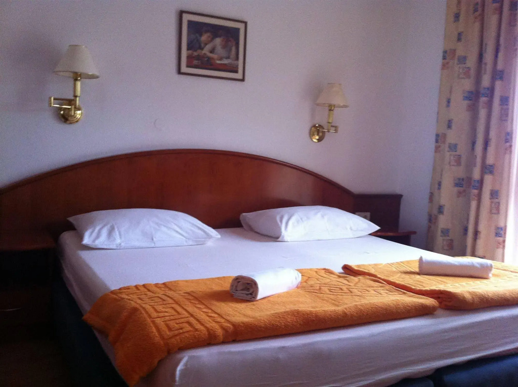 Apartments Zvrko