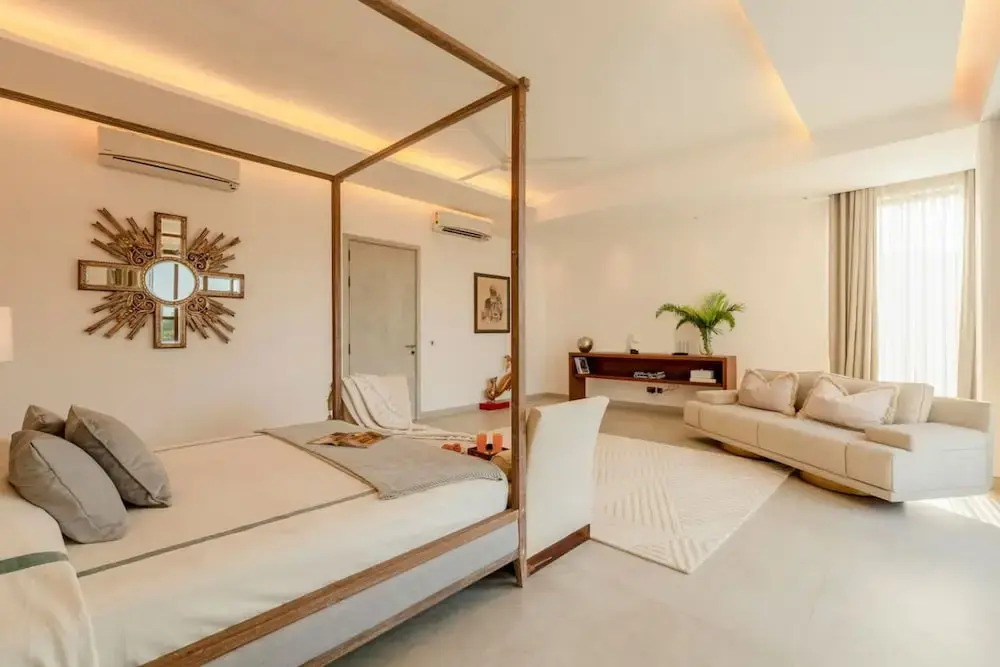Lux 4bhk w Elevated Pool 3km to Beach Lazy Duck
