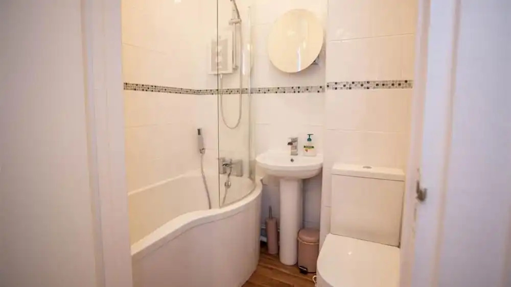 Harbour Court 6