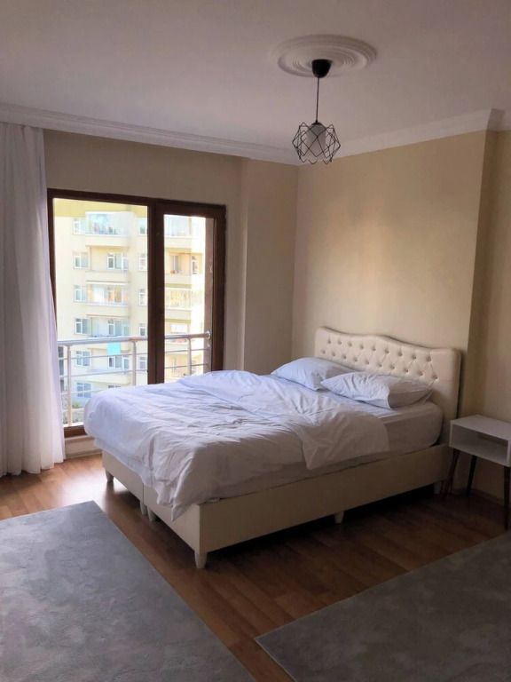 Luxury And Comfort In The City Center