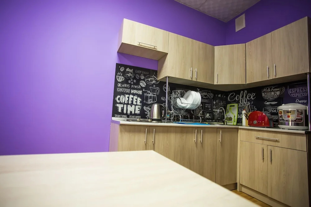 Hostel Eleon