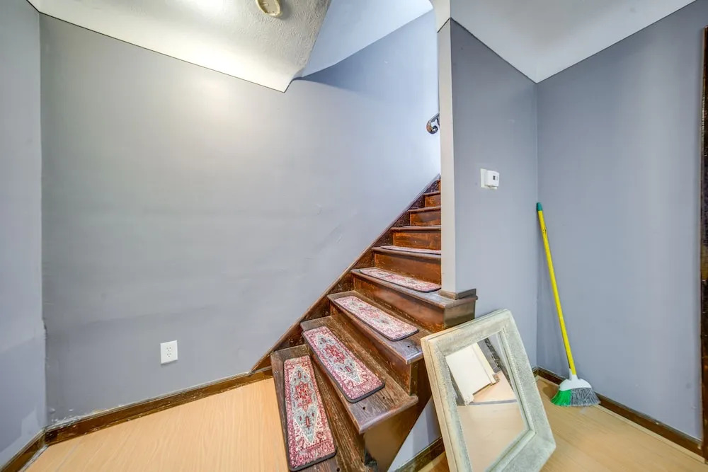 University Heights Home Near Downtown Cleveland!