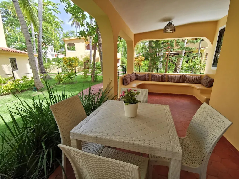 TrueCost Resort Villas Paradise
