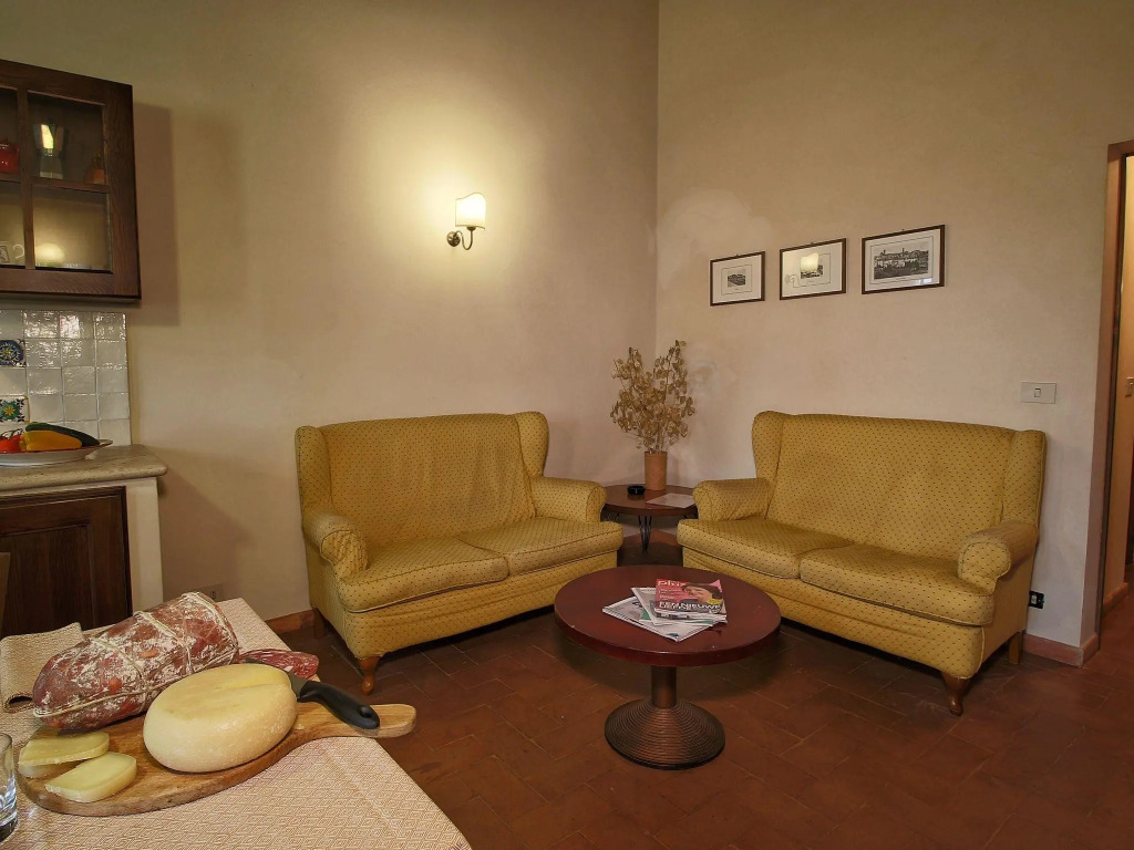 Cozy Villa in Sinalunga with Terrace