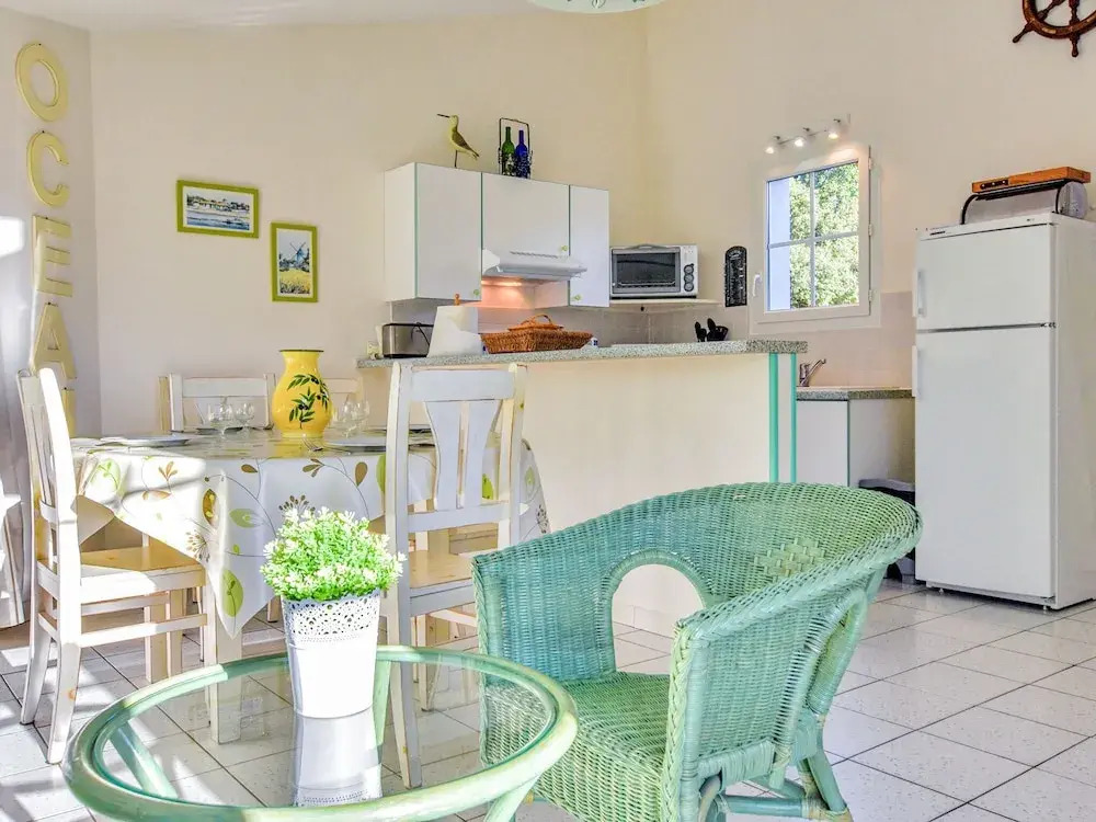 Modern Holiday Home in Sainte-Marie-de-Re near Sea