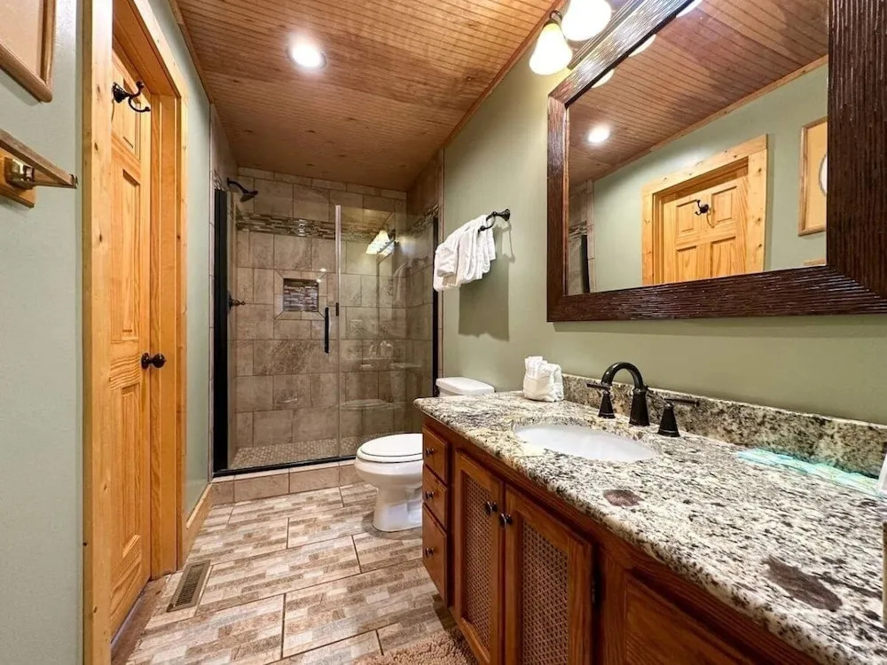 Smoky Mountain High 8 Bedroom Chalet by RedAwning