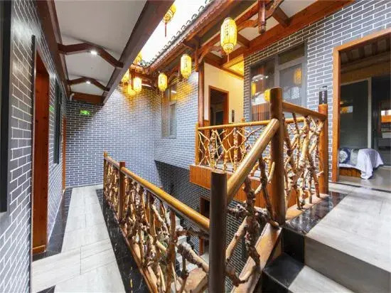 Furong Town Shuiyunge Homestay