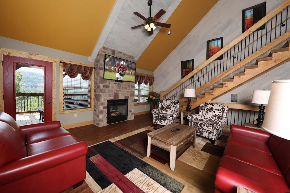 Above It All - Four Bedroom Cabin