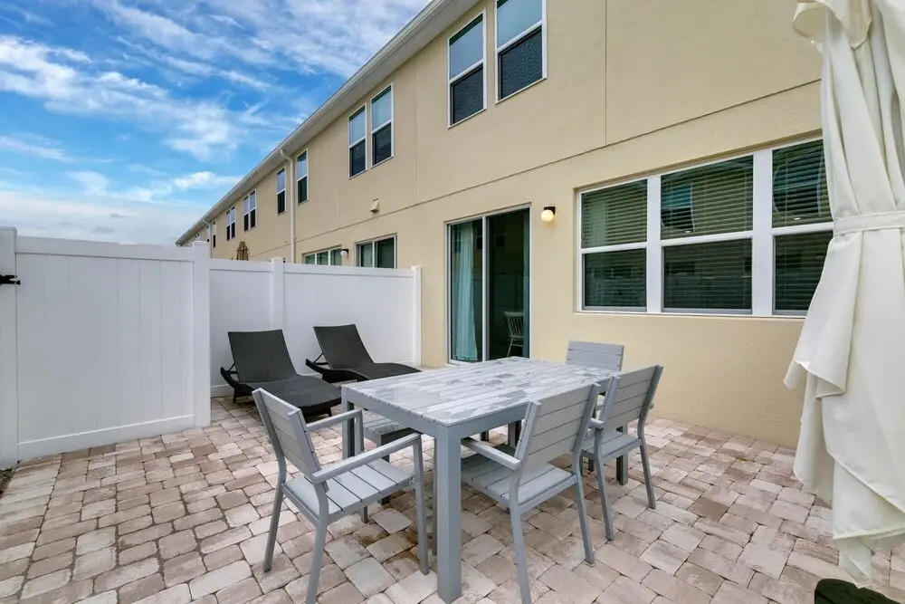 Family Friendly 4 Bedroom Close to Disney in Orlando Area 5116