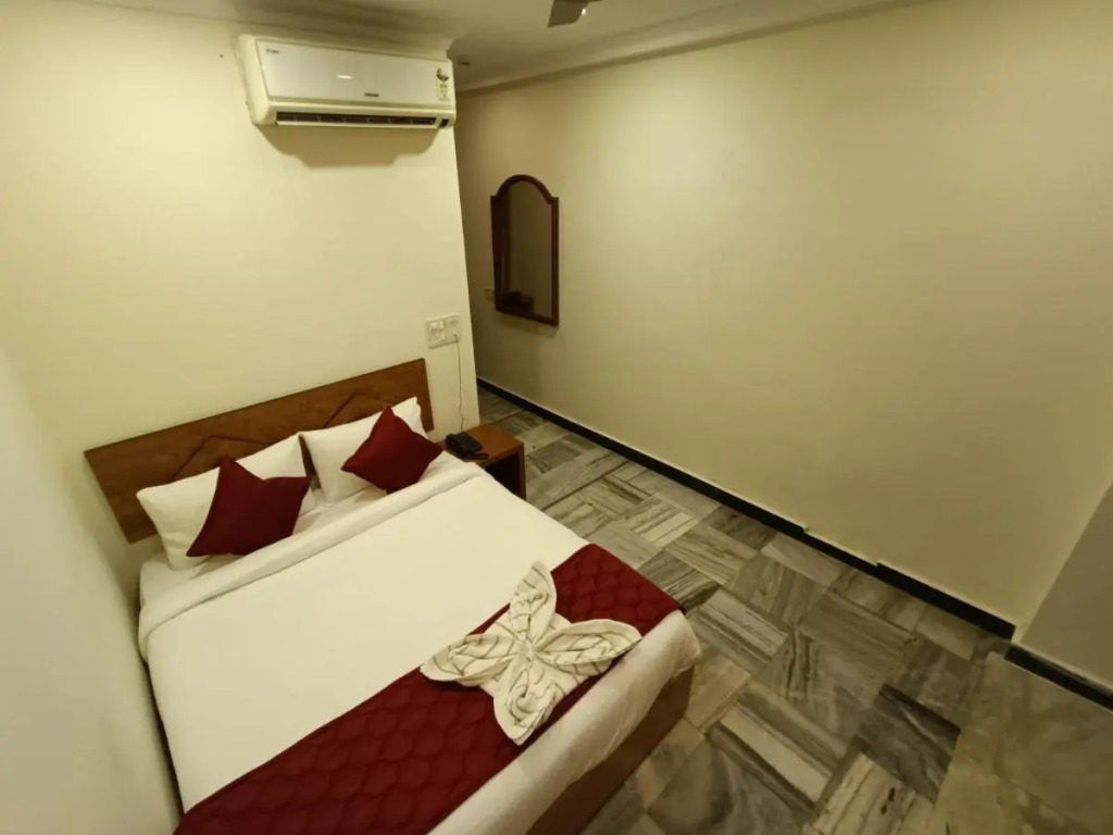 GT Grande Hotel-Near US Consulate