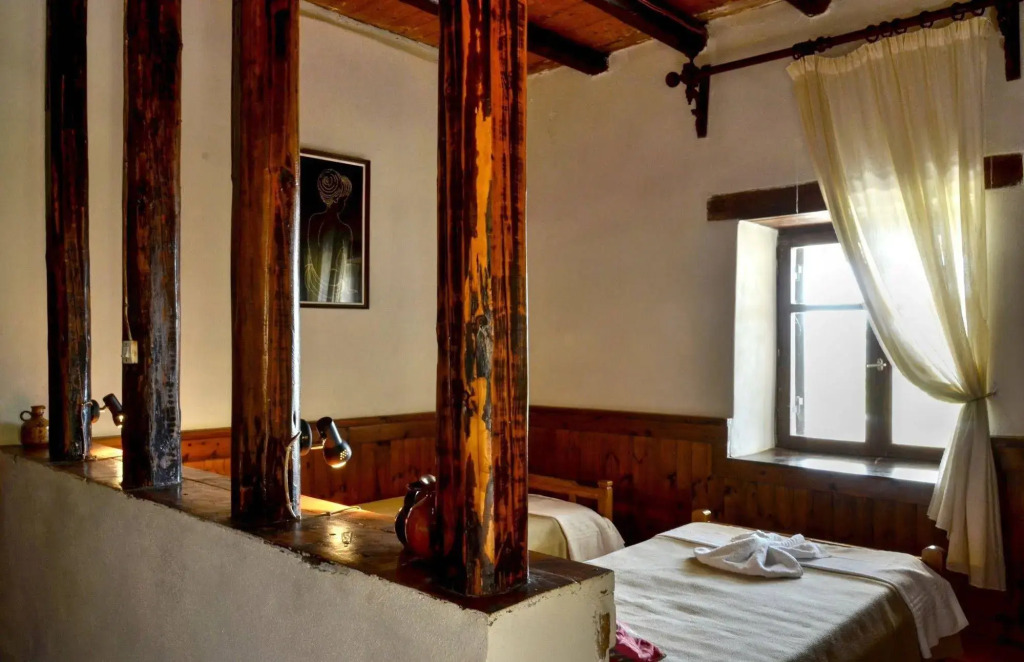 Anemole Traditional Cretan Villa
