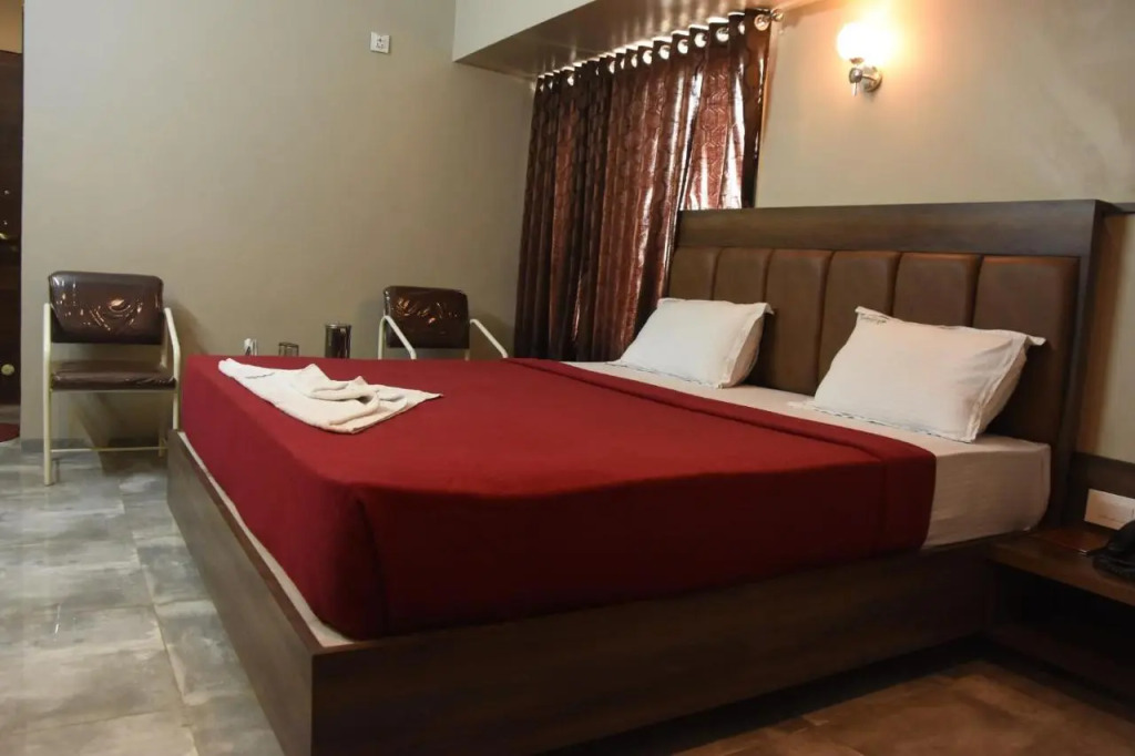 Vrindavan Deluxe