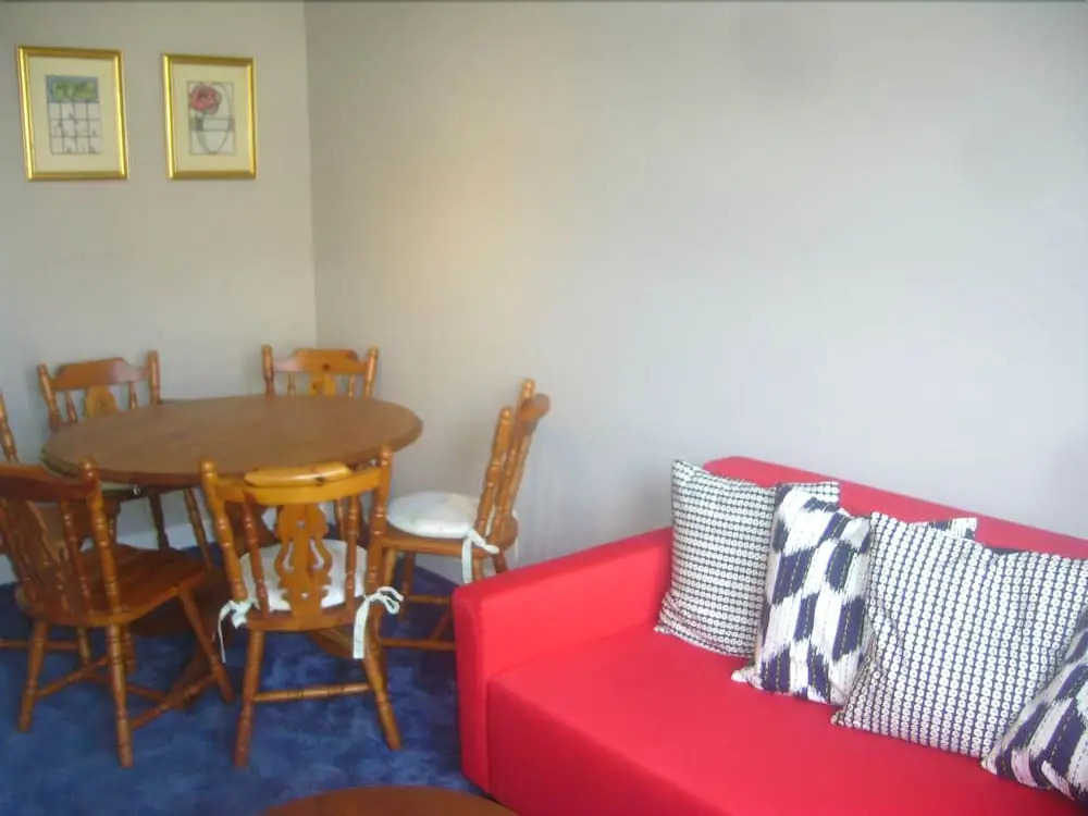Dragon - McCulloch House 2 Bedroom Home