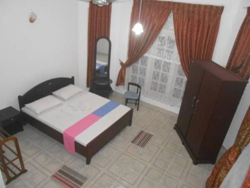 Kandy Casual Tourist Hotel
