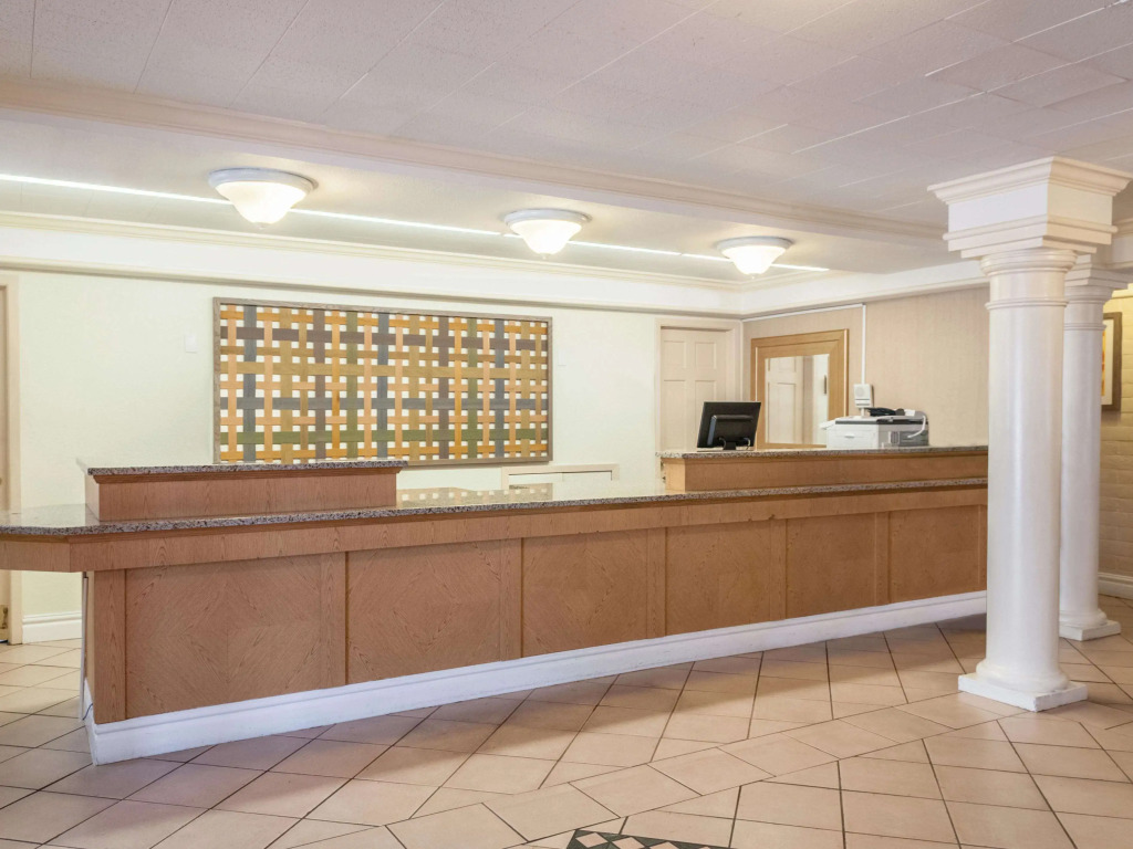 La Quinta Inn by Wyndham New Orleans West Bank / Gretna