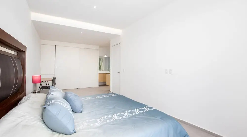 Condo Aria Ocean 411 by Kivoya