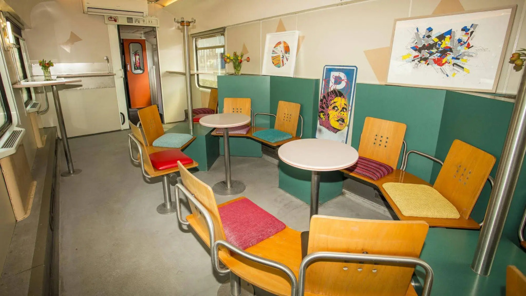 Train Lodge Amsterdam