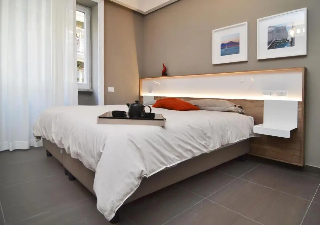 Гостевой дом Via Toledo 156 Napoli Cozy Rooms