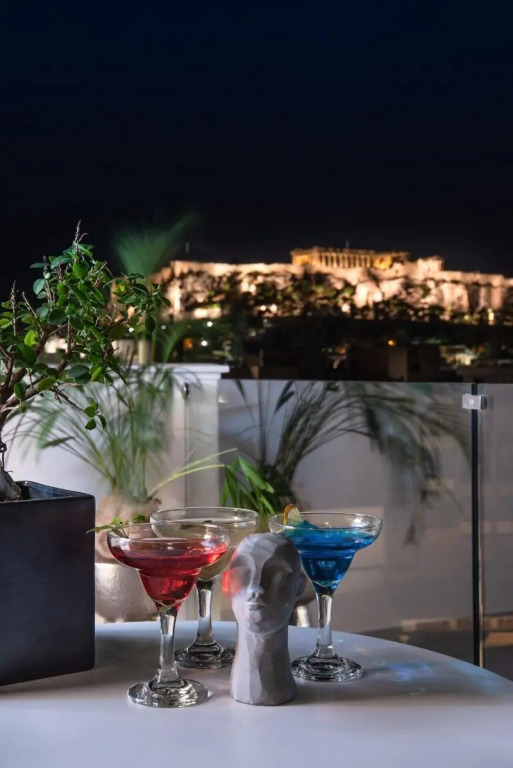 Enattica Suites