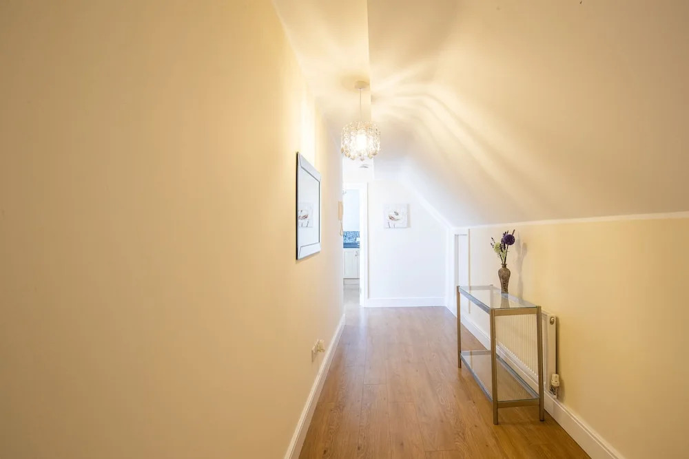 Velvet 2-bedroom Apartment Clock House - Hoddesdon