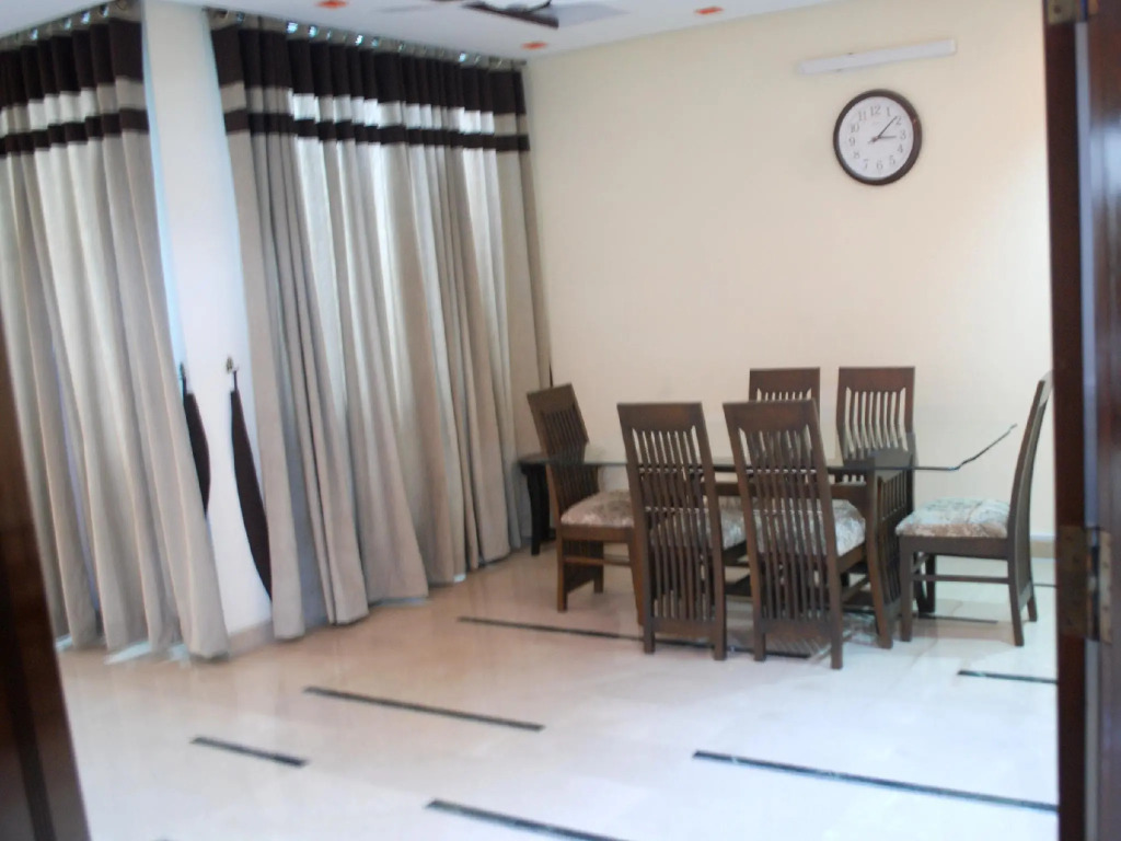 Millat Guest House
