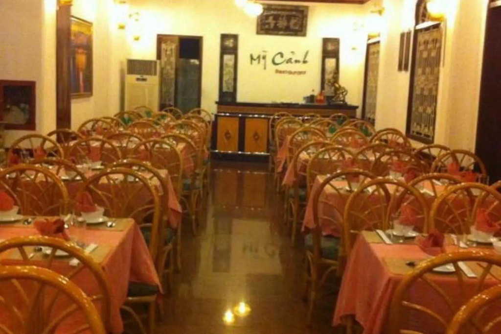 Areca Hotel