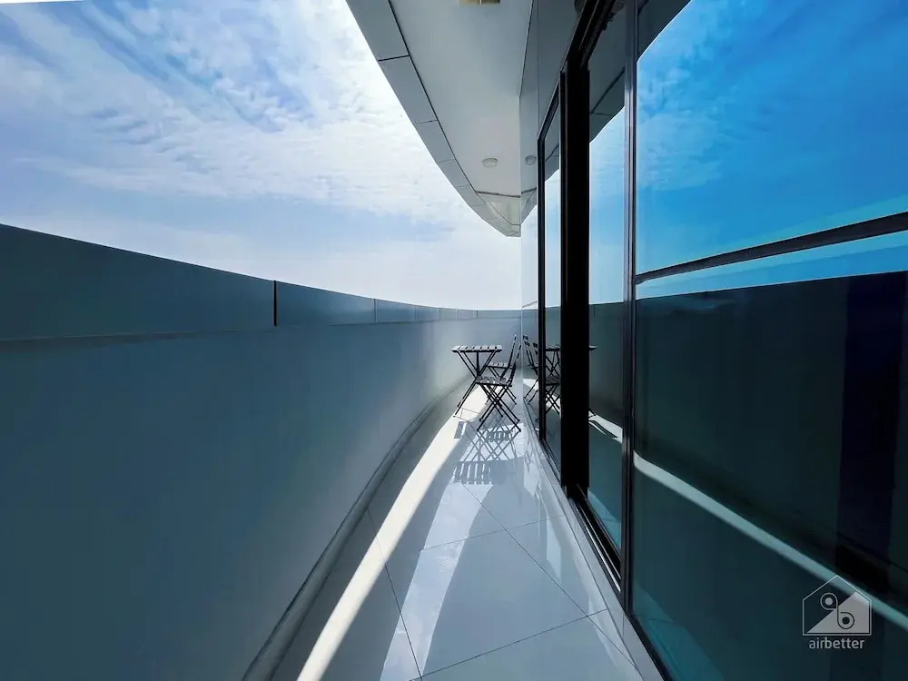 Cozy 1b With Balcony in Business Bay